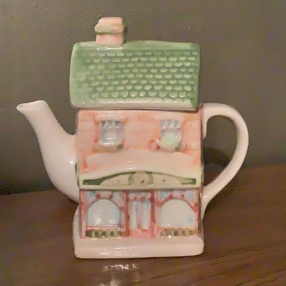 Teapot
